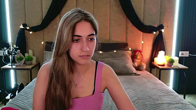 Teresa Stane online show from 4, 3, 2025