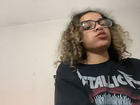 Snapshot of 1prettygem chatting on 29, 12, 2024 1prettygem online show from 29, 12, 2024