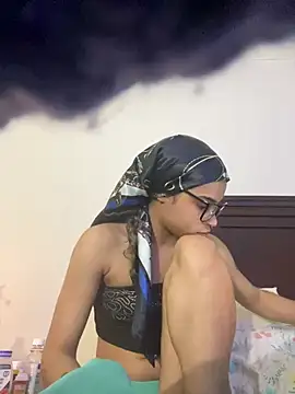 Snapshot of 1prettygem chatting on 14, 1, 2025 1prettygem online show from 14, 1, 2025