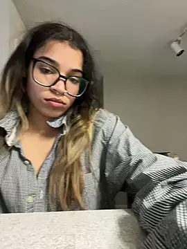 Snapshot of 1prettygem chatting on 22, 1, 2025 1prettygem online show from 22, 1, 2025