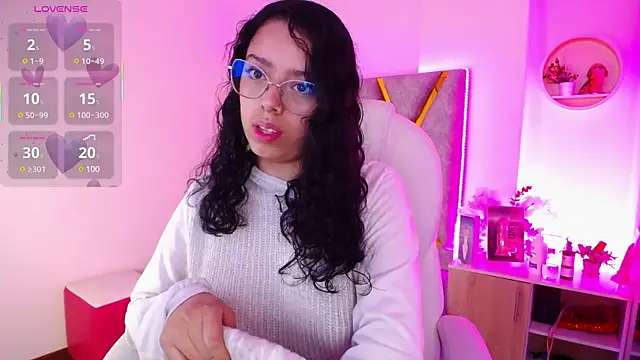 Aurora Brownn online show from 14, 3, 2025