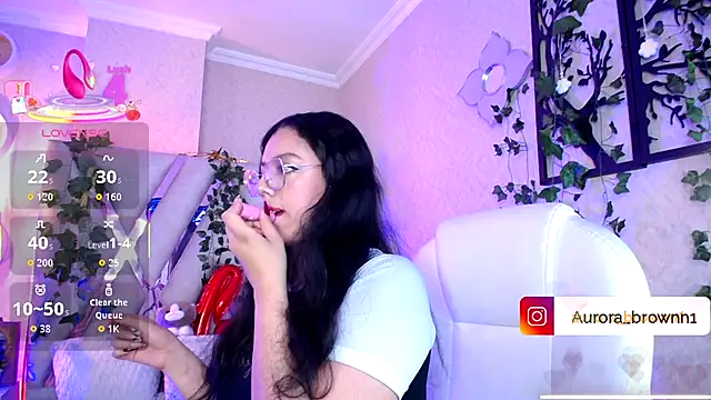 Aurora Brownn online show from 28, 11, 2025