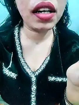 Haniya-143 online show from 5, 1, 2026