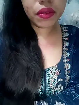 Snapshot of Haniya-143 chatting on 15, 4, 2026 Haniya-143 online show from 15, 4, 2026