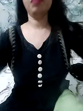 Snapshot of Haniya-143 chatting on 24, 4, 2026 Haniya-143 online show from 24, 4, 2026