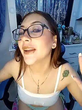 Snapshot of Luna_SofiaXX chatting on 17, 1, 2025 Luna SofiaXX online show from 17, 1, 2025