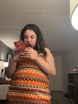 littlemissbabycakes online show from 26, 2, 2026