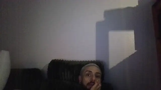 Snapshot of DerekPerez2025 chatting on 30, 3, 2026 DerekPerez2025 online show from 30, 3, 2026