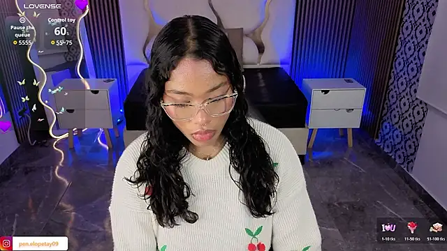 penelope tay1 online show from 4, 3, 2026