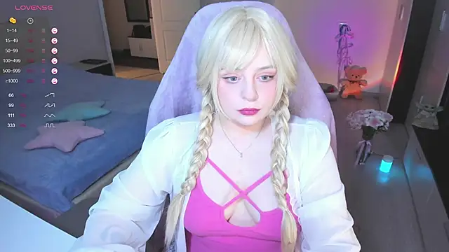 Snapshot of Amy_honey_angel chatting on 27, 1, 2025 Amy honey angel online show from 27, 1, 2025