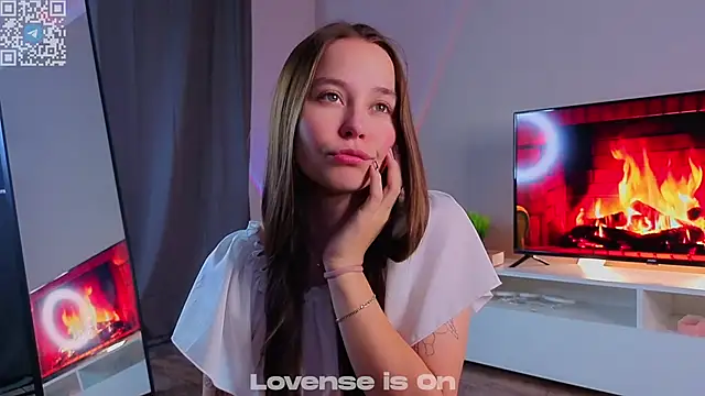 FalineDowlen online show from 24, 11, 2025