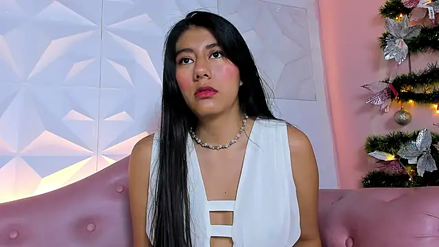 Snapshot of CarlaAlvez chatting on 31, 12, 2024 CarlaAlvez online show from 31, 12, 2024