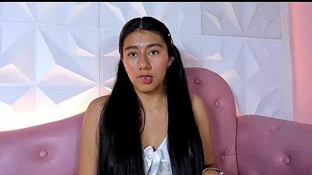 Snapshot of CarlaAlvez chatting on 20, 1, 2025 CarlaAlvez online show from 20, 1, 2025