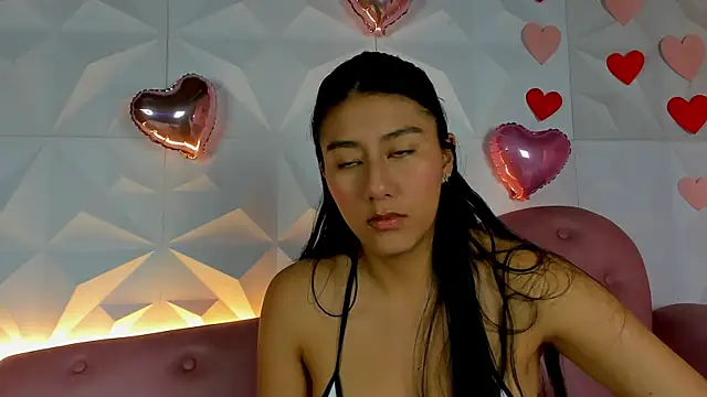 Snapshot of CarlaAlvez chatting on 18, 2, 2025 CarlaAlvez online show from 18, 2, 2025