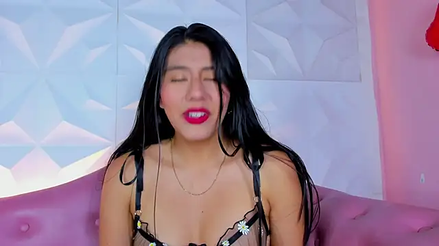 Snapshot of CarlaAlvez chatting on 14, 3, 2025 CarlaAlvez online show from 14, 3, 2025
