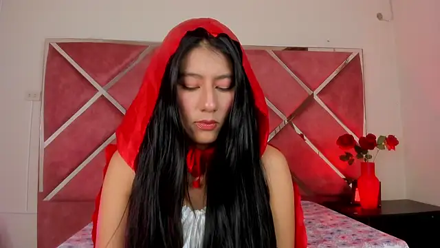 CarlaAlvez online show from 24, 10, 2025