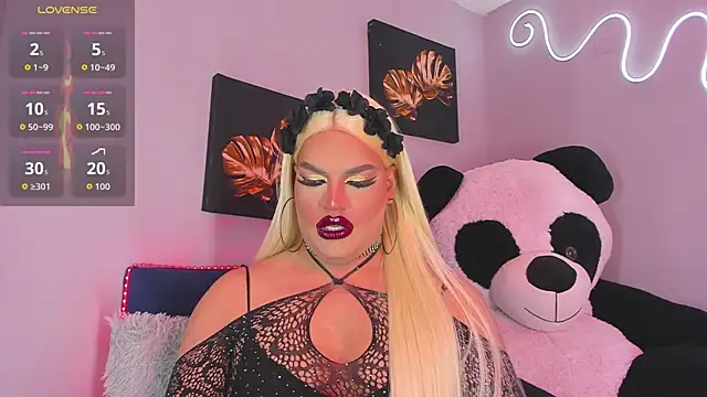 Missisabella  online show from 19, 9, 2025