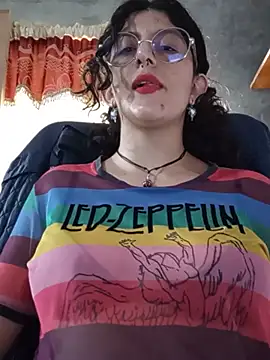 LoveElectra online show from 2, 6, 2026