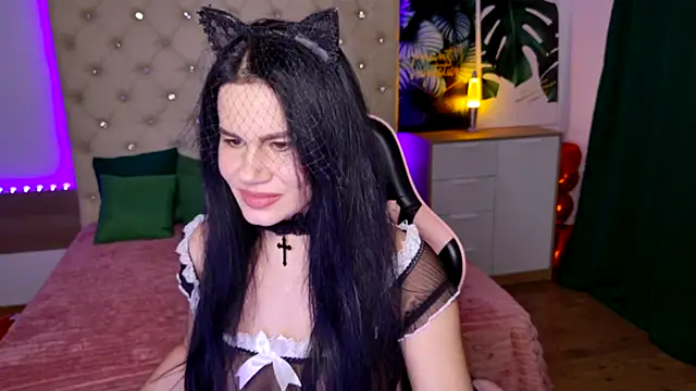Snapshot of KattieSims chatting on 20, 2, 2025 KattieSims online show from 20, 2, 2025