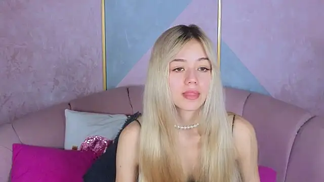 Snapshot of STELLA_RICH chatting on 16, 2, 2025 STELLA RICH online show from 16, 2, 2025