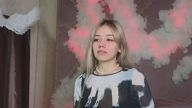 Snapshot of STELLA_RICH chatting on 21, 2, 2025 STELLA RICH online show from 21, 2, 2025