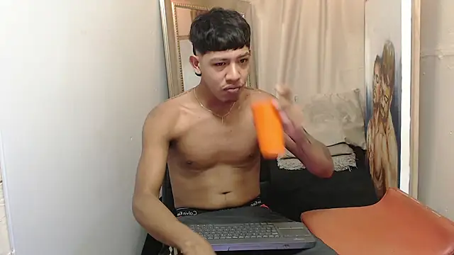 mr stiven  online show from 5, 11, 2025