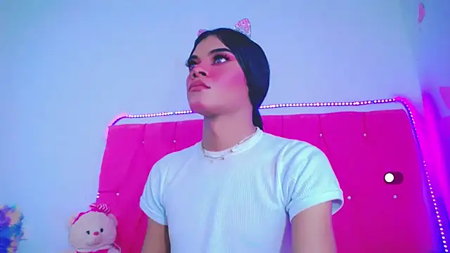 Theylor Rouse online show from 2, 3, 2025