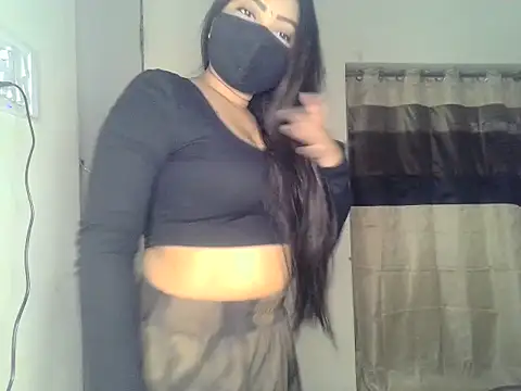 Snapshot of ishi_Beauty chatting on 27, 4, 2026 ishi Beauty online show from 27, 4, 2026