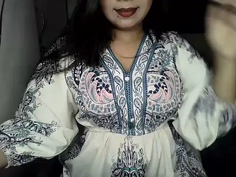 Snapshot of ishi_Beauty chatting on 30, 4, 2026 ishi Beauty online show from 30, 4, 2026