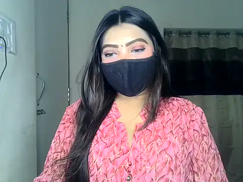 Snapshot of ishi_Beauty chatting on 10, 5, 2026 ishi Beauty online show from 10, 5, 2026