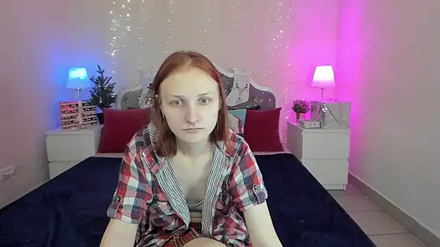 Snapshot of SallyFishery chatting on 21, 12, 2024 SallyFishery online show from 21, 12, 2024