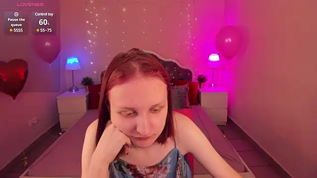 Snapshot of SallyFishery chatting on 12, 2, 2025 SallyFishery online show from 12, 2, 2025