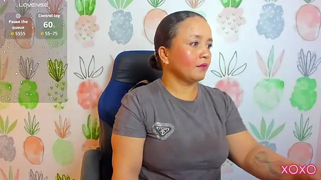 Snapshot of linda_rios_ chatting on 25, 11, 2025 linda rios online show from 25, 11, 2025