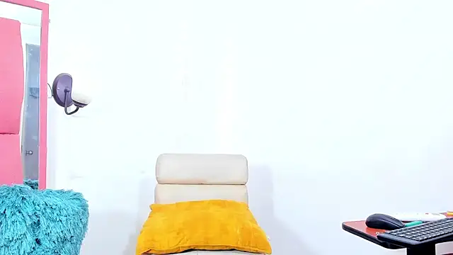 elizabeth rosa21 online show from 31, 1, 2025