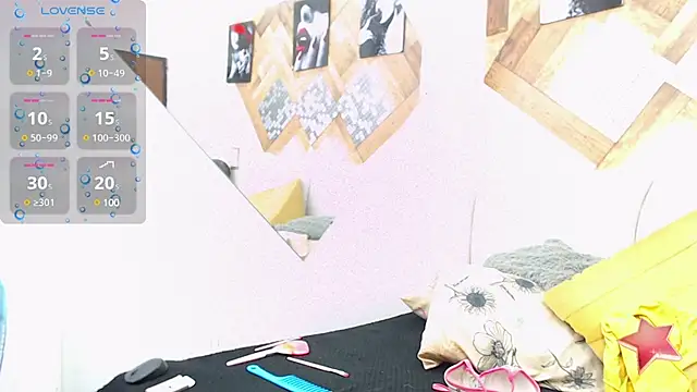 CamilosaOrtega online show from 24, 2, 2025