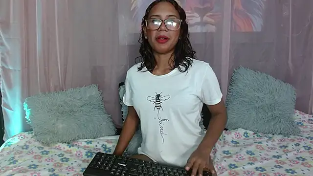 Snapshot of Nicole_Brown1126 chatting on 20, 12, 2024 Nicole Brown1126 online show from 20, 12, 2024