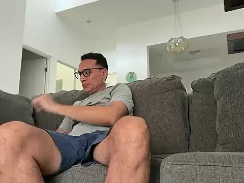 alex ruiz85 online show from 10, 9, 2025