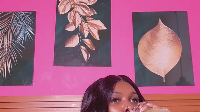 kinkyandsavage online show from 18, 4, 2026