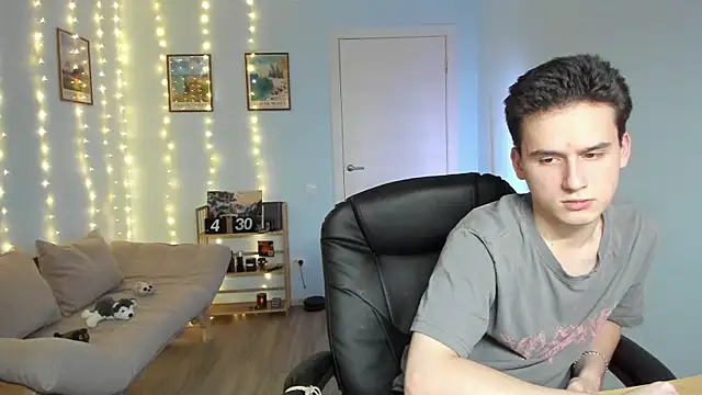 Snapshot of Scooby_k chatting on 21, 12, 2024 Scooby k online show from 21, 12, 2024