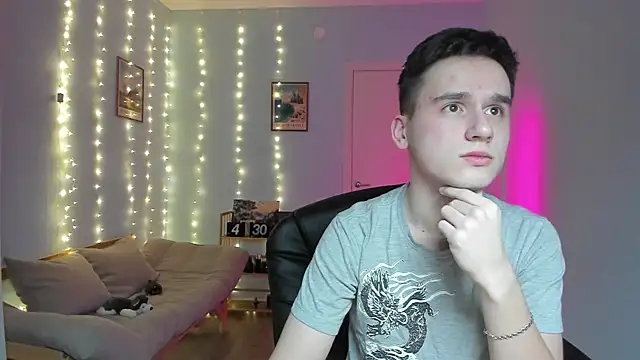 Snapshot of Scooby_k chatting on 10, 1, 2025 Scooby k online show from 10, 1, 2025