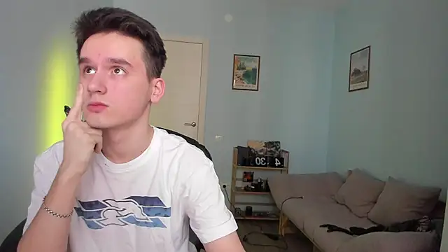 Snapshot of Scooby_k chatting on 2, 3, 2025 Scooby k online show from 2, 3, 2025