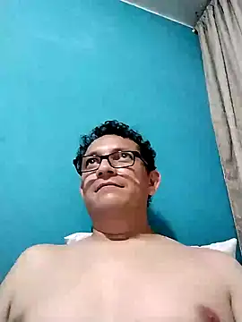 Snapshot of Bombi22 chatting on 16, 12, 2024 Bombi22 online show from 16, 12, 2024