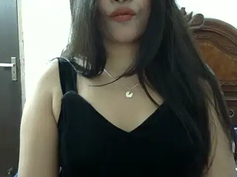 Snapshot of AniHeart chatting on 23, 1, 2025 AniHeart online show from 23, 1, 2025