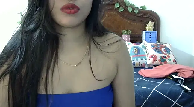 Snapshot of AniHeart chatting on 21, 2, 2025 AniHeart online show from 21, 2, 2025