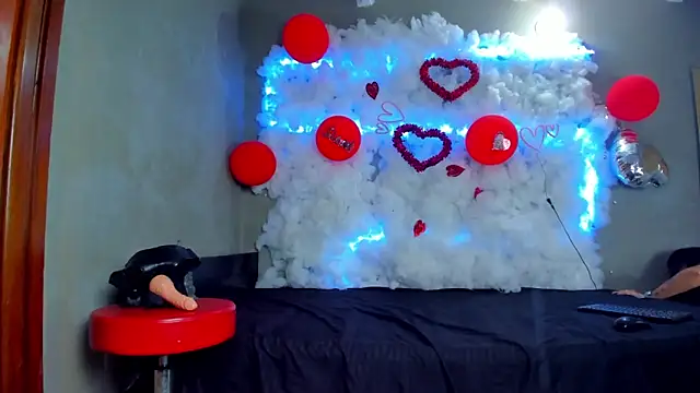 ladies of pleasure69 online show from 25, 2, 2025