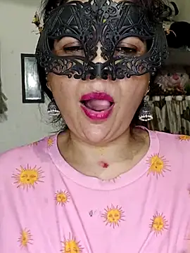 Snapshot of sexy_bhabhi69 chatting on 17, 7, 2026 sexy bhabhi69 online show from 17, 7, 2026