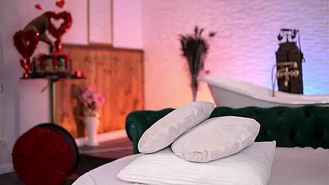 Jenna Day online show from 23, 2, 2026