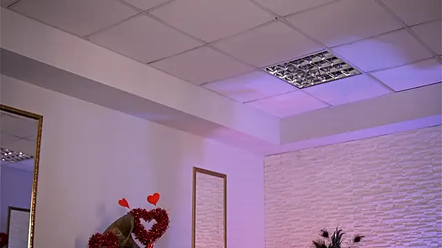 Jenna Day online show from 5, 3, 2026