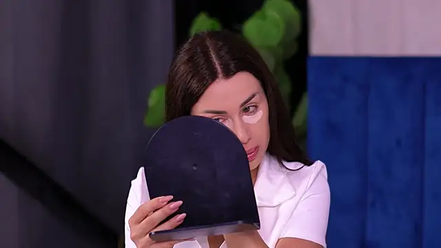 Snapshot of Jenna_Day chatting on 10, 7, 2026 Jenna Day online show from 10, 7, 2026