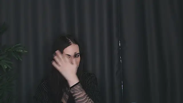 Cassie Bae online show from 27, 5, 2026